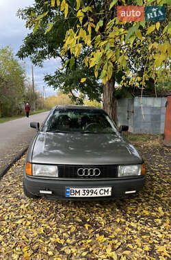 Седан Audi 80 1988 в 