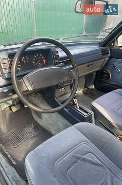 Седан Audi 80 1980 в 