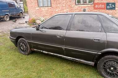 Седан Audi 80 1987 в  фото 5 Седан Audi 80 1987 в