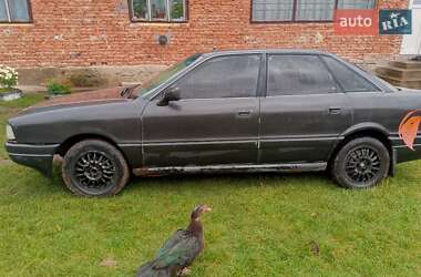 Седан Audi 80 1987 в  фото 10 Седан Audi 80 1987 в