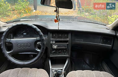 Седан Audi 80 1992 в 