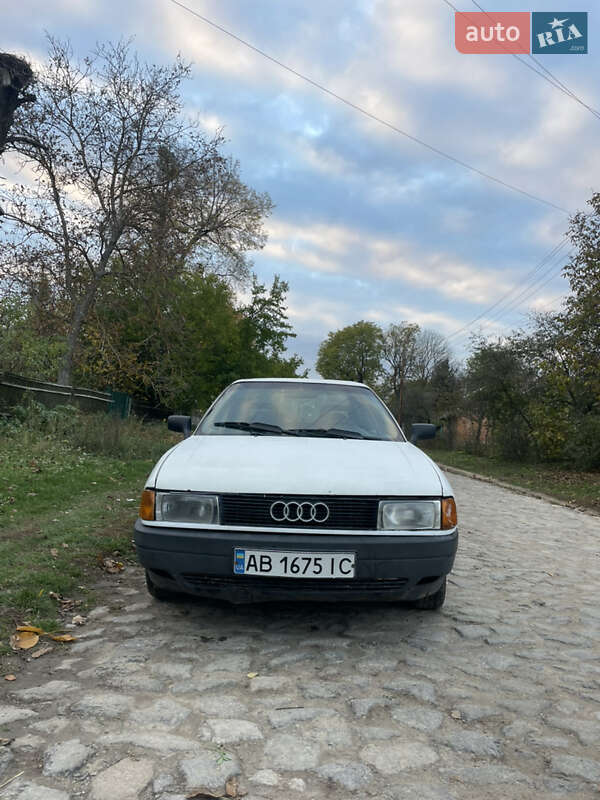 Седан Audi 80 1988 в Виннице