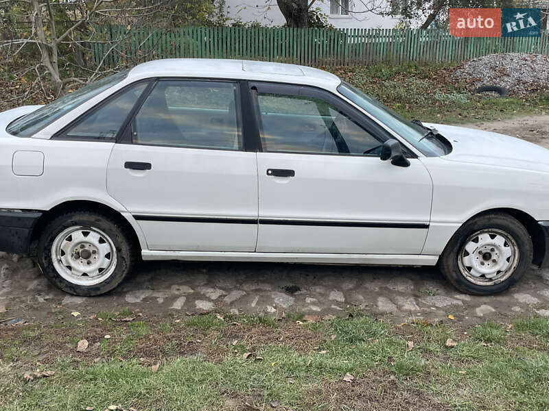 Седан Audi 80 1988 в Виннице