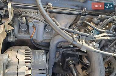 Седан Audi 80 1995 в  фото 12 Седан Audi 80 1995 в