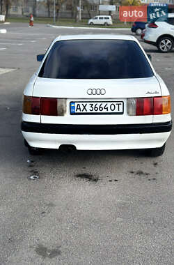 Седан Audi 80 1987 в 