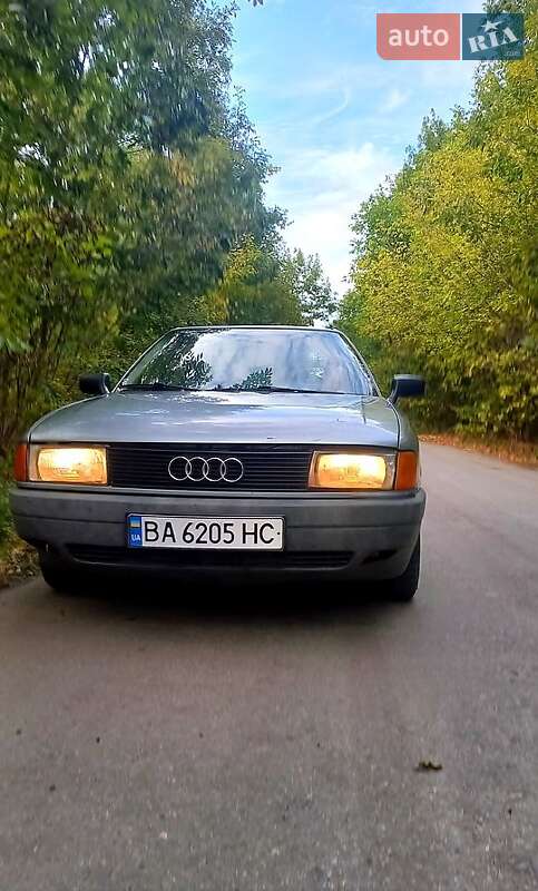Седан Audi 80 1987 в Компанеевке