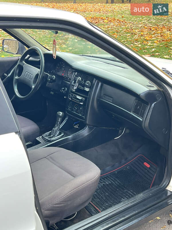 Седан Audi 80 1988 в Рівному