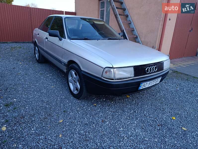 Седан Audi 80 1987 в Ланівці