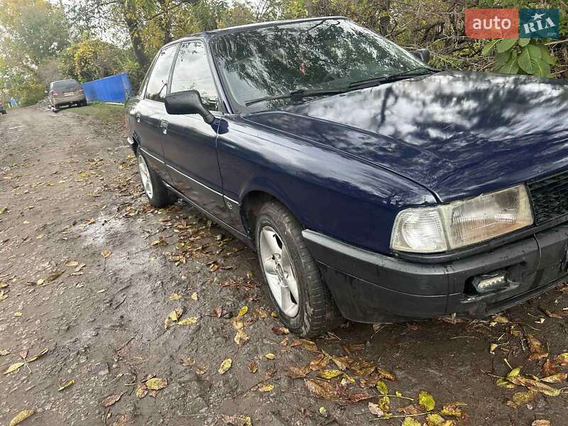 Седан Audi 80 1988 в Уланові фото 16 Седан Audi 80 1988 в Уланові
