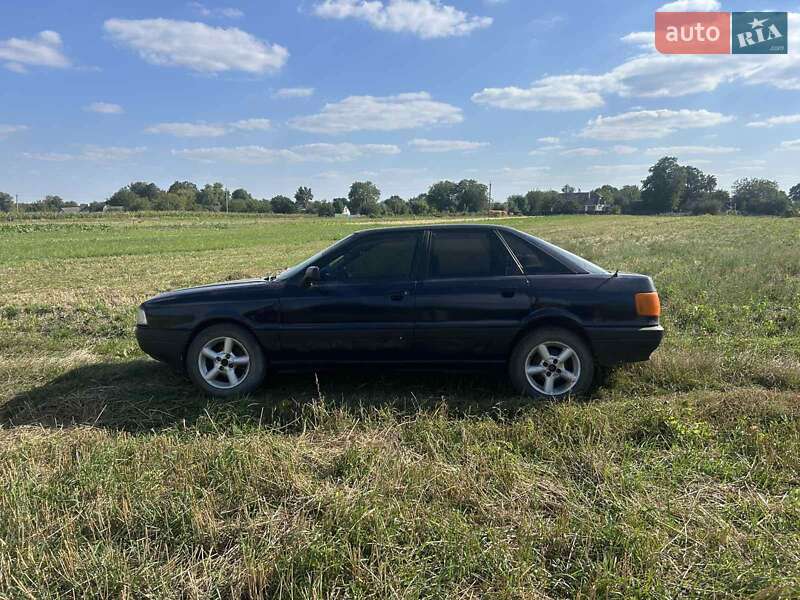 Седан Audi 80 1988 в Уланові фото 20 Седан Audi 80 1988 в Уланові