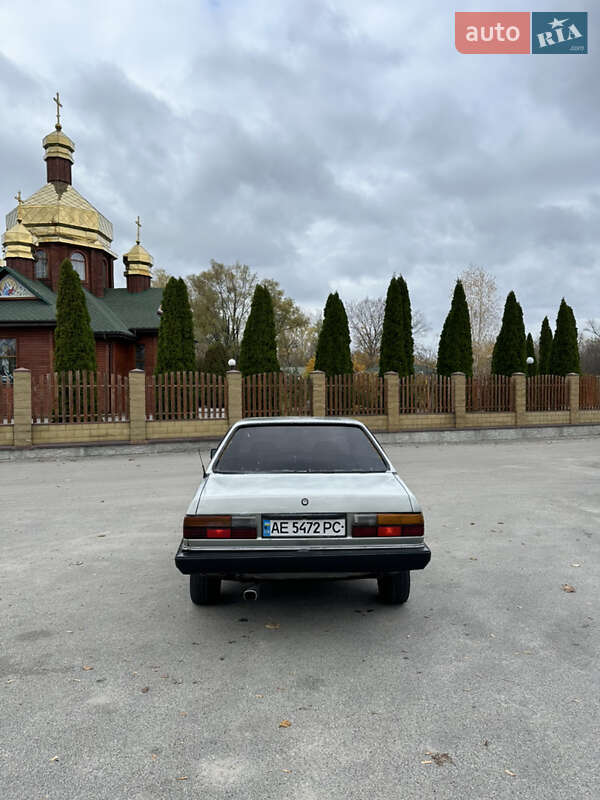 Седан Audi 80 1981 в Днепре фото 2 Седан Audi 80 1981 в Днепре