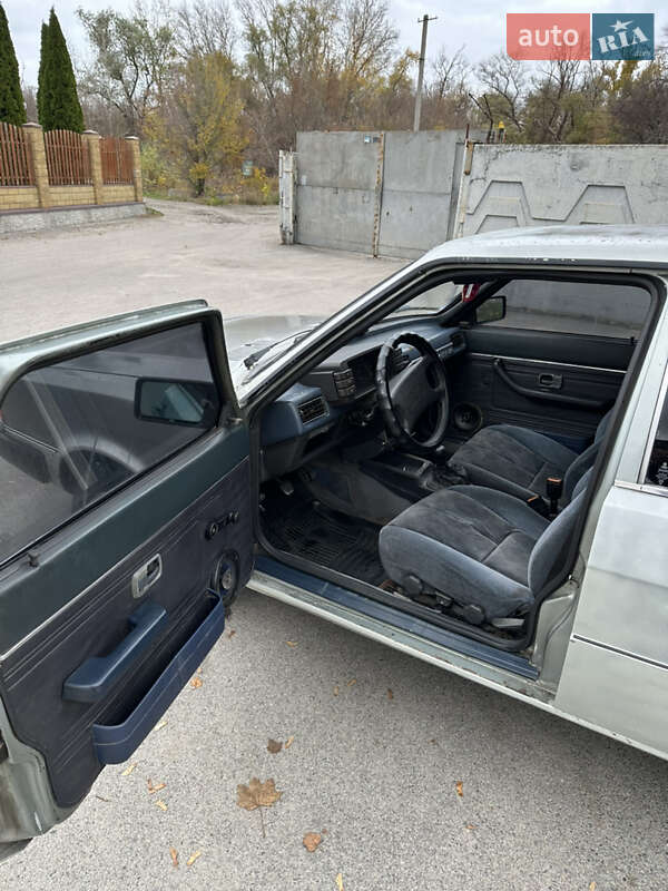 Седан Audi 80 1981 в Днепре фото 9 Седан Audi 80 1981 в Днепре