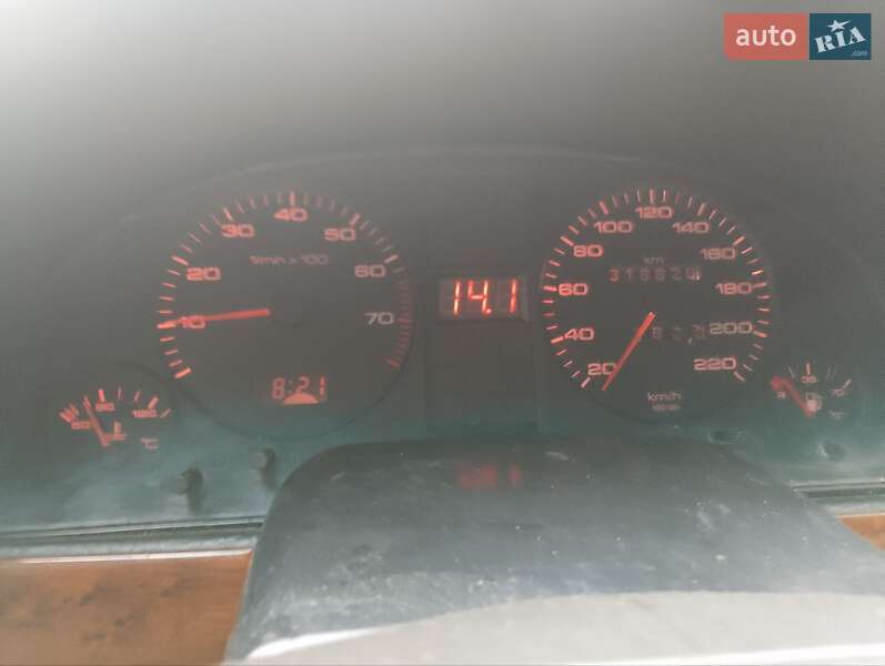 Седан Audi 80 1989 в Надвірній