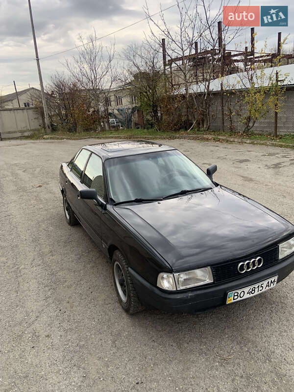 Седан Audi 80 1989 в Бучаче