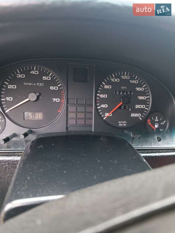 Седан Audi 80 1989 в Кременці