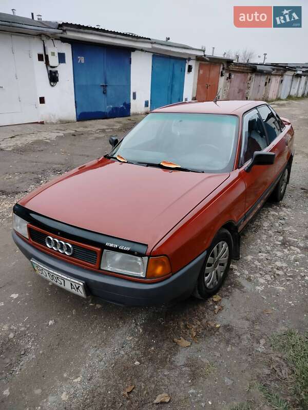 Седан Audi 80 1988 в Тернополі