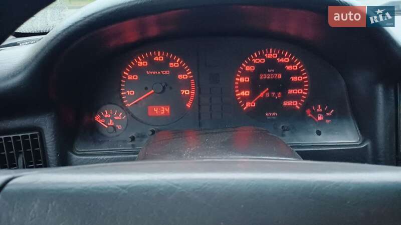 Седан Audi 80 1993 в Бершади