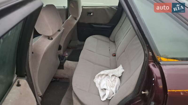 Седан Audi 80 1992 в Василькове