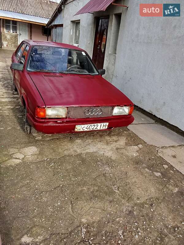 Седан Audi 80 1982 в Буске