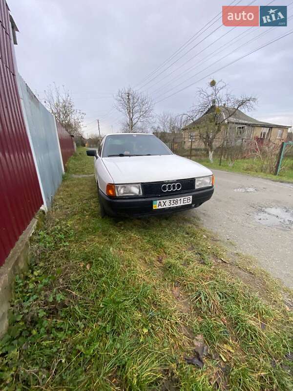 Седан Audi 80 1987 в Баранівці