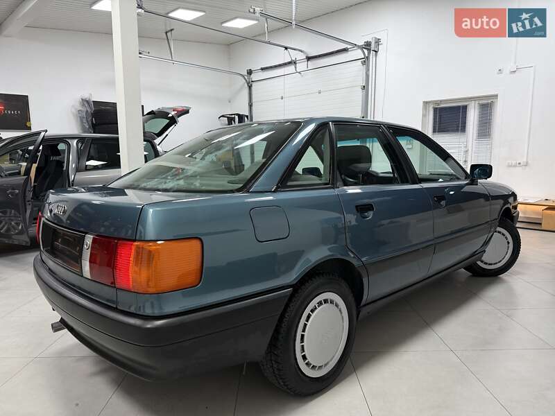 Седан Audi 80 1990 в Дрогобыче