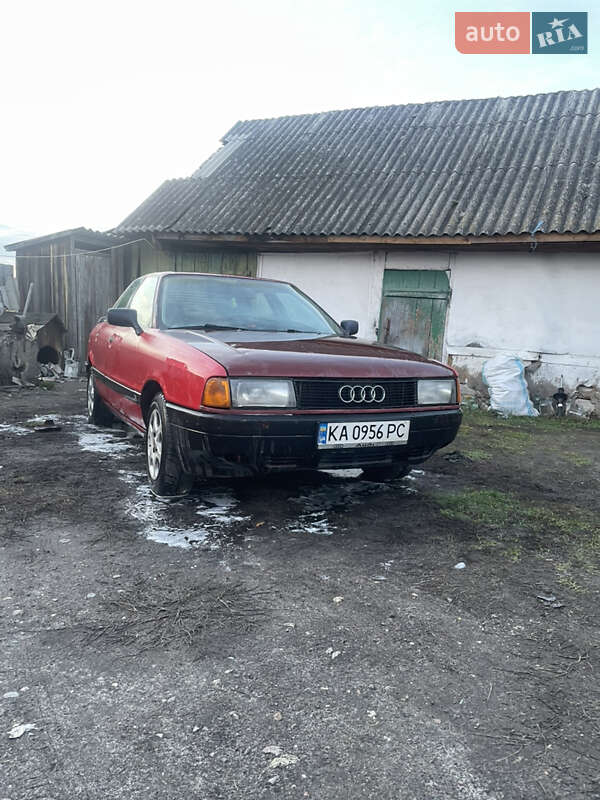 Седан Audi 80 1989 в Макарові