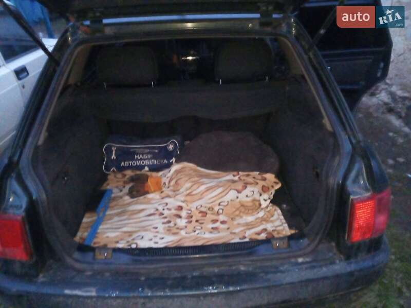 Універсал Audi 80 1993 в Рогатині