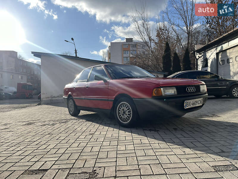 Седан Audi 80 1987 в Каменец-Подольском