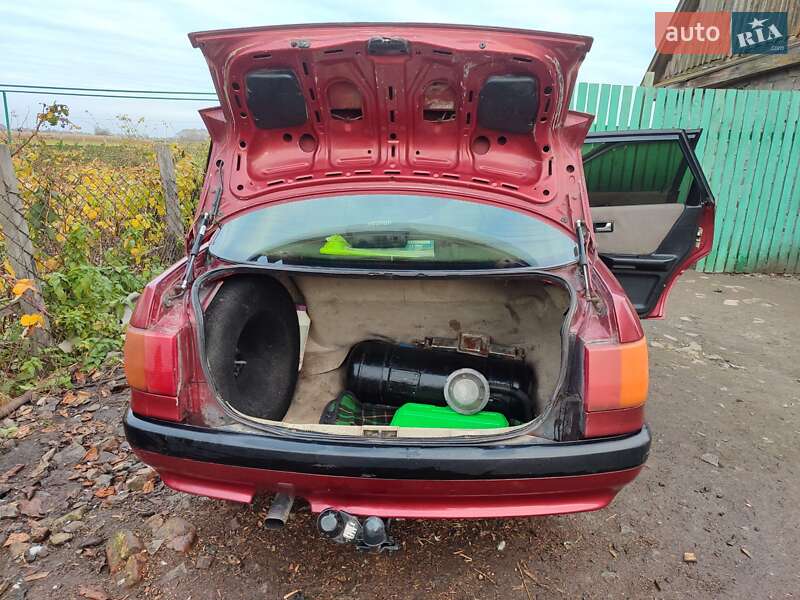 Седан Audi 80 1987 в Звягеле