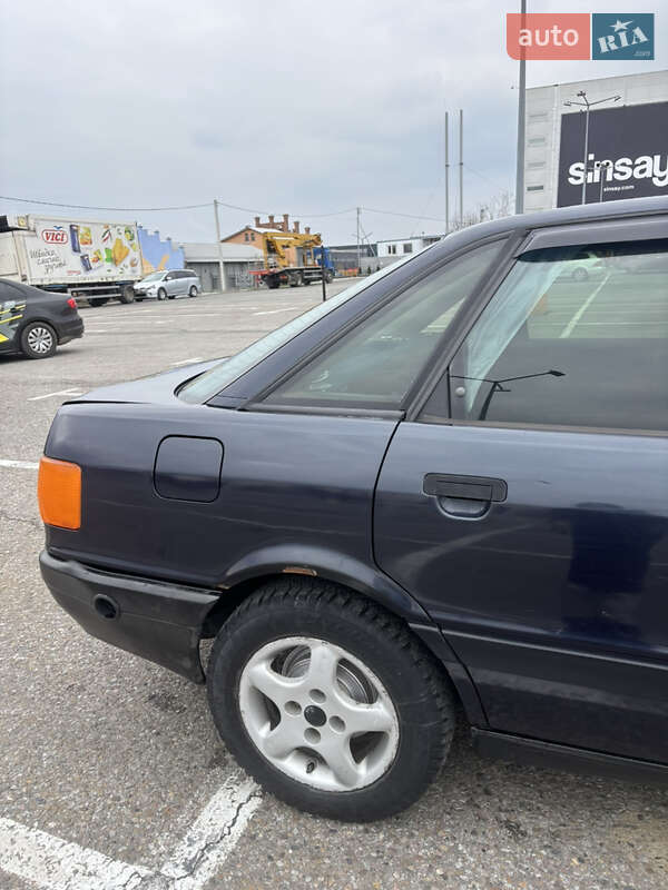 Седан Audi 80 1989 в Чернівцях фото 5 Седан Audi 80 1989 в Чернівцях