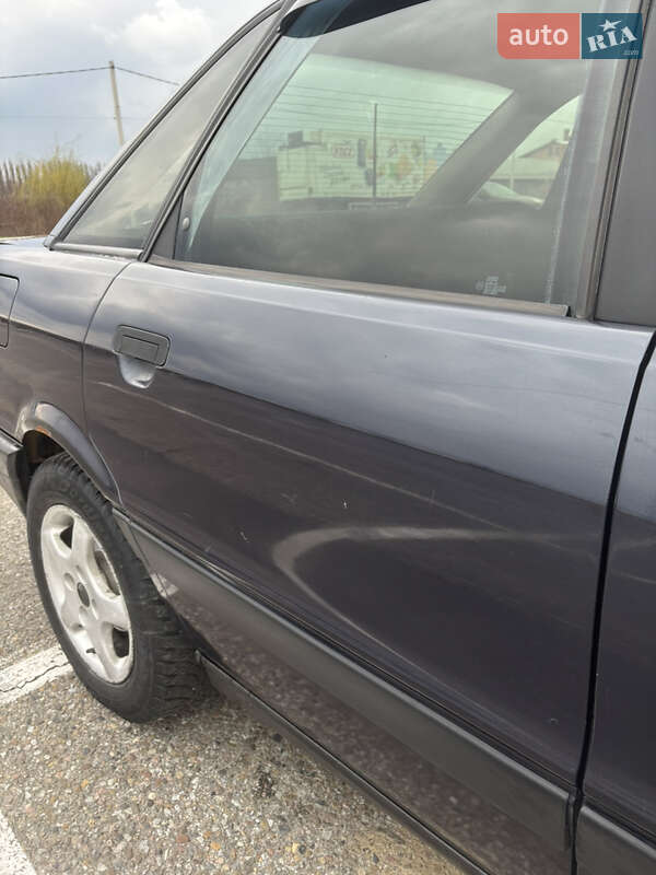 Седан Audi 80 1989 в Чернівцях фото 8 Седан Audi 80 1989 в Чернівцях
