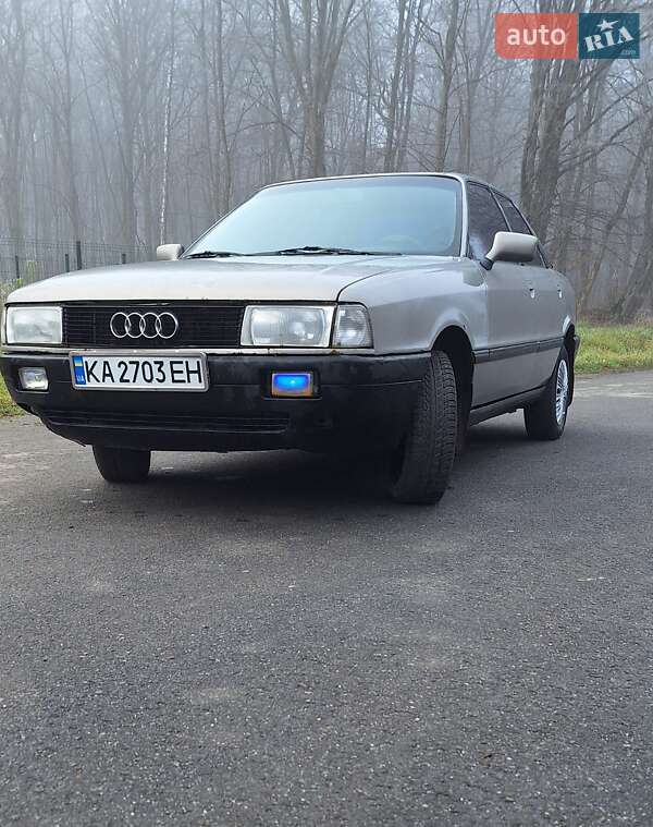 Седан Audi 80 1988 в Красилове