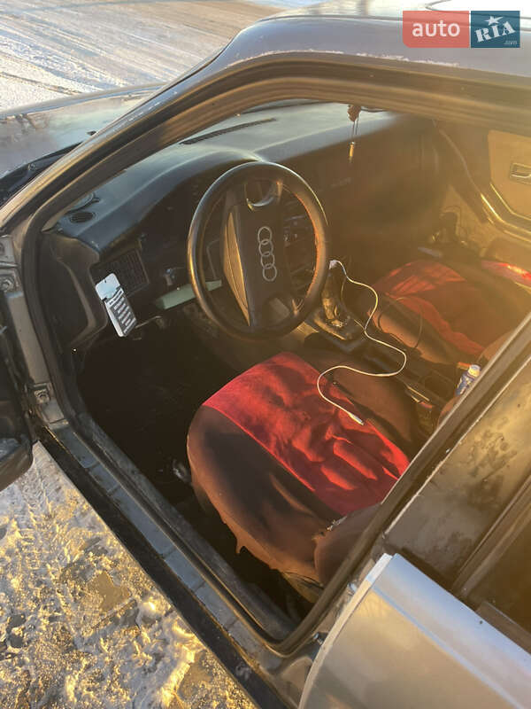 Седан Audi 80 1988 в Каменец-Подольском