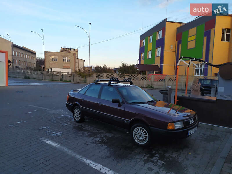Седан Audi 80 1987 в Чернівцях