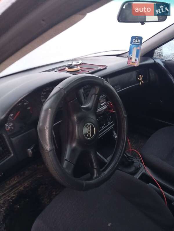 Седан Audi 80 1993 в Луцке