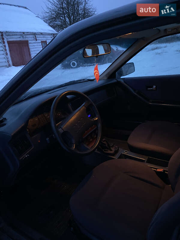 Седан Audi 80 1990 в Овруче фото 6 Седан Audi 80 1990 в Овруче
