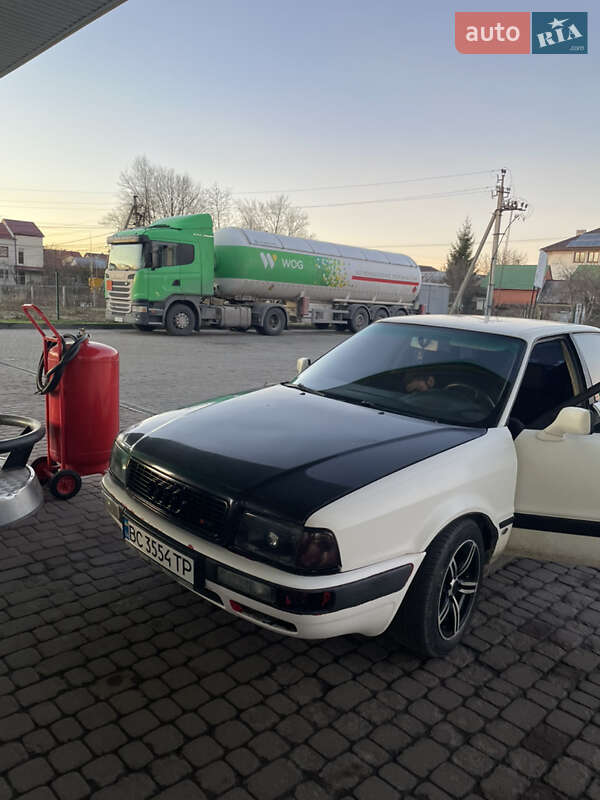 Седан Audi 80 1989 в Львове