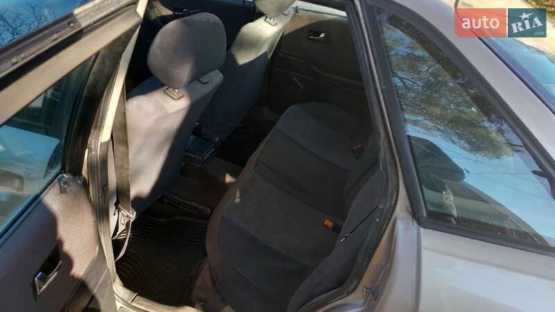 Седан Audi 80 1987 в Кременце