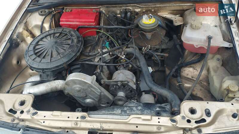 Седан Audi 80 1987 в Володимирі