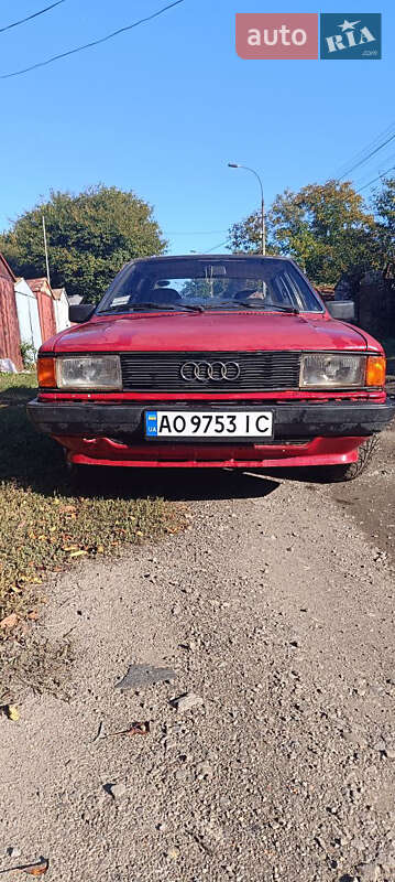 Седан Audi 80 1979 в Ужгороді фото 3 Седан Audi 80 1979 в Ужгороді