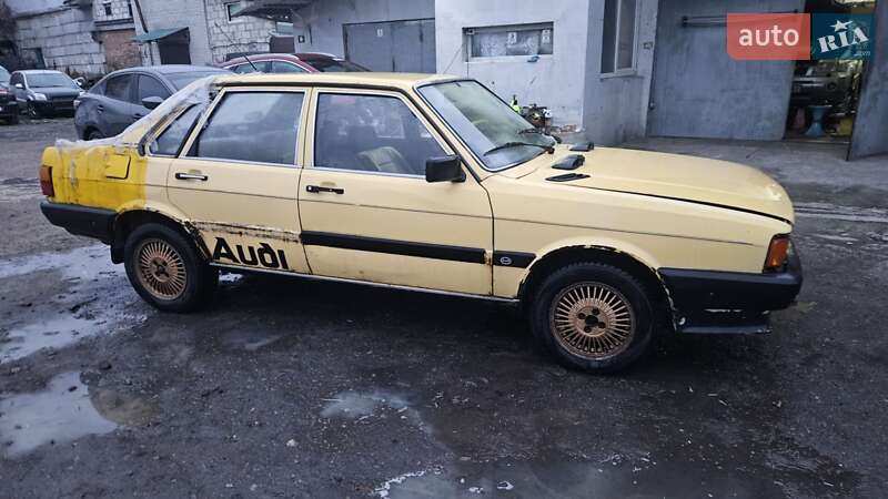 Седан Audi 80 1985 в Києві