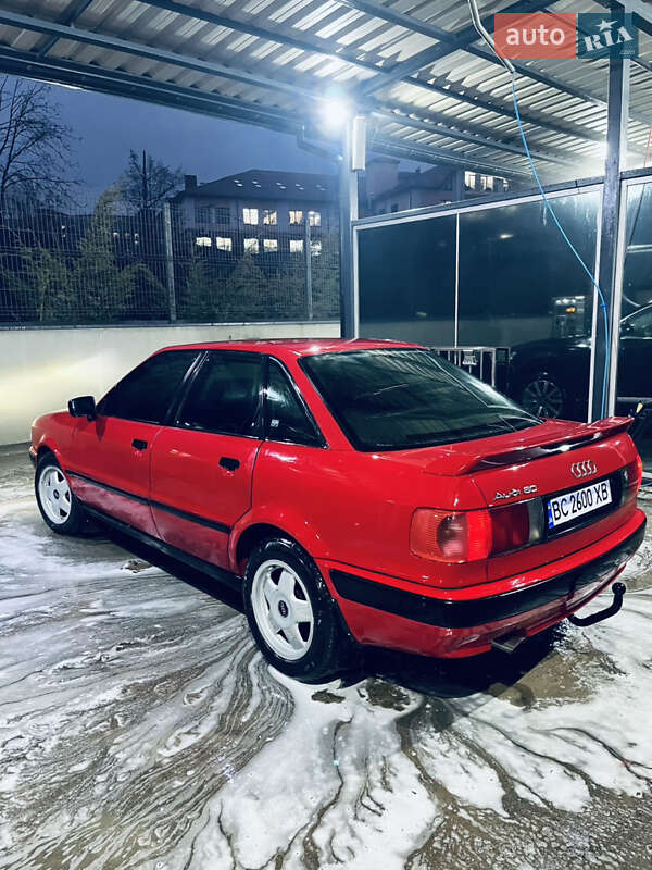 Седан Audi 80 1992 в Новояворівську