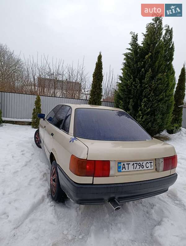 Седан Audi 80 1989 в Чернівцях