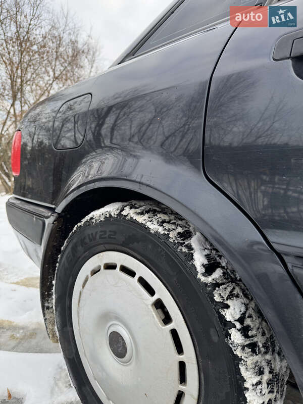 Седан Audi 80 1993 в Львові