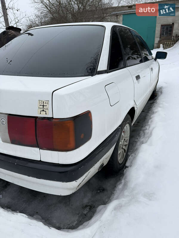 Седан Audi 80 1988 в Василькові