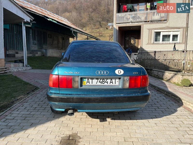 Седан Audi 80 1994 в Дубовом