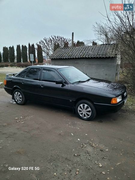Седан Audi 80 1991 в Рогатине