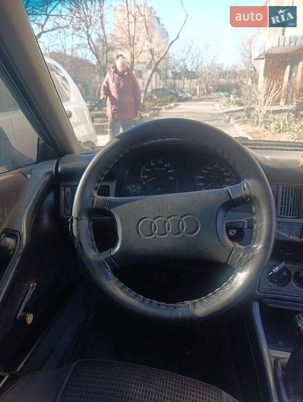 Седан Audi 80 1987 в Кременчуці