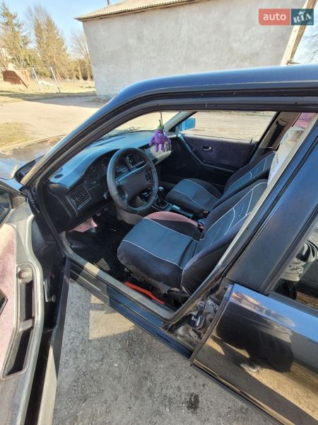 Седан Audi 80 1991 в Рогатине