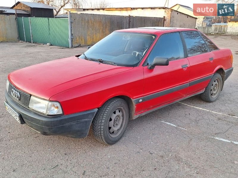 Седан Audi 80 1987 в Варве